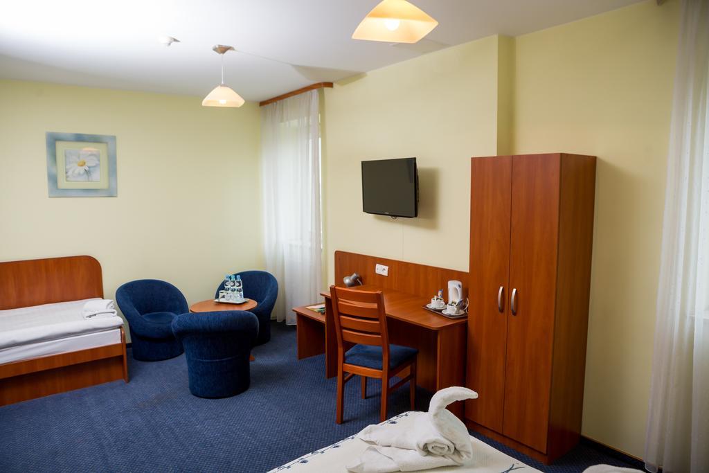 Hotel Classic Rzeszów Rum bild
